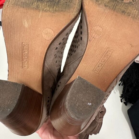 Vince Camuto Kamey Tan Taupe Suede Laser Cut Open Toe Tie Tassel Zip Booties 5.5 - Picture 8 of 12